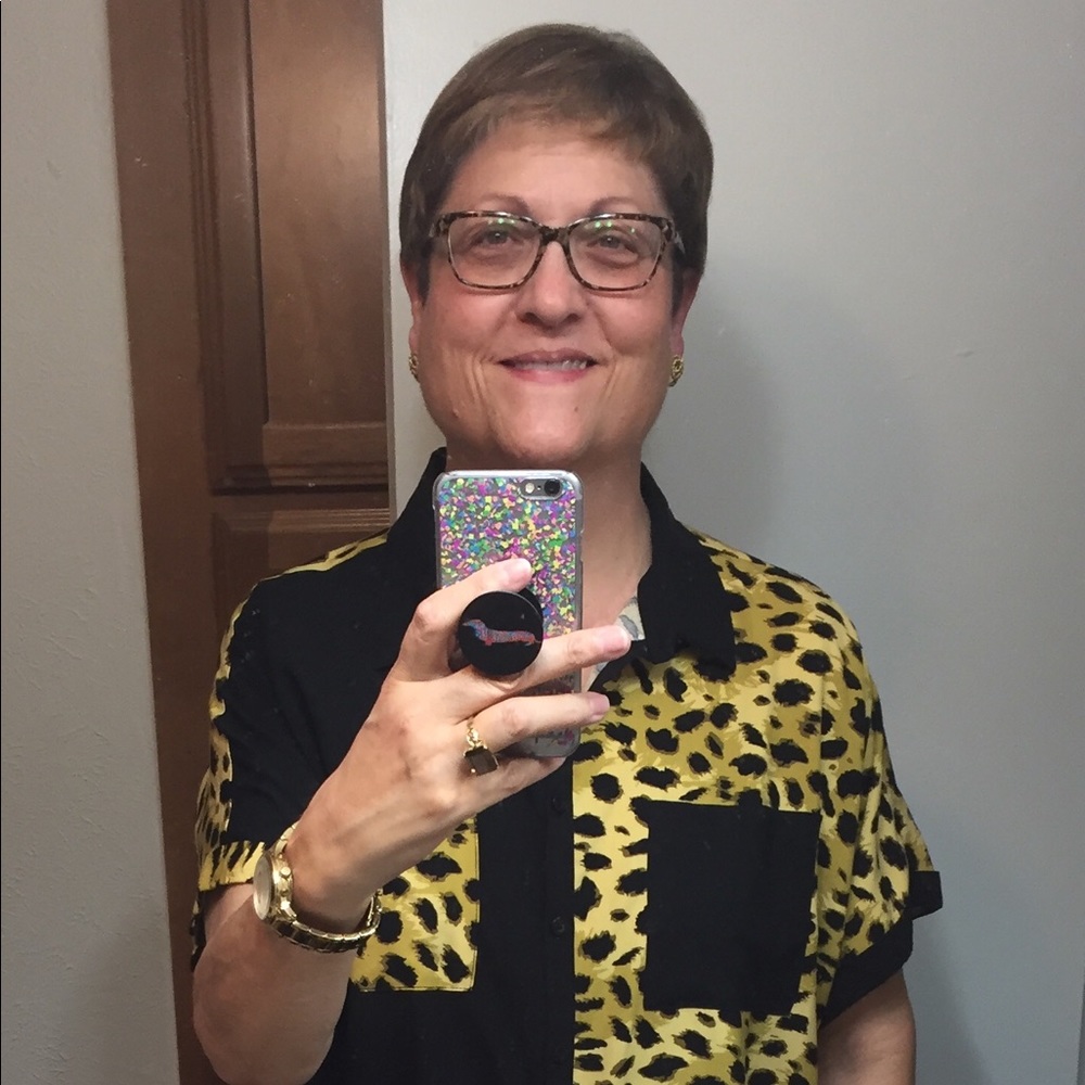 Meet your Posher, Deborah